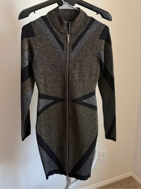Karen Millen Metallic Gold & Black Long-Sleeve Zip Front Dress